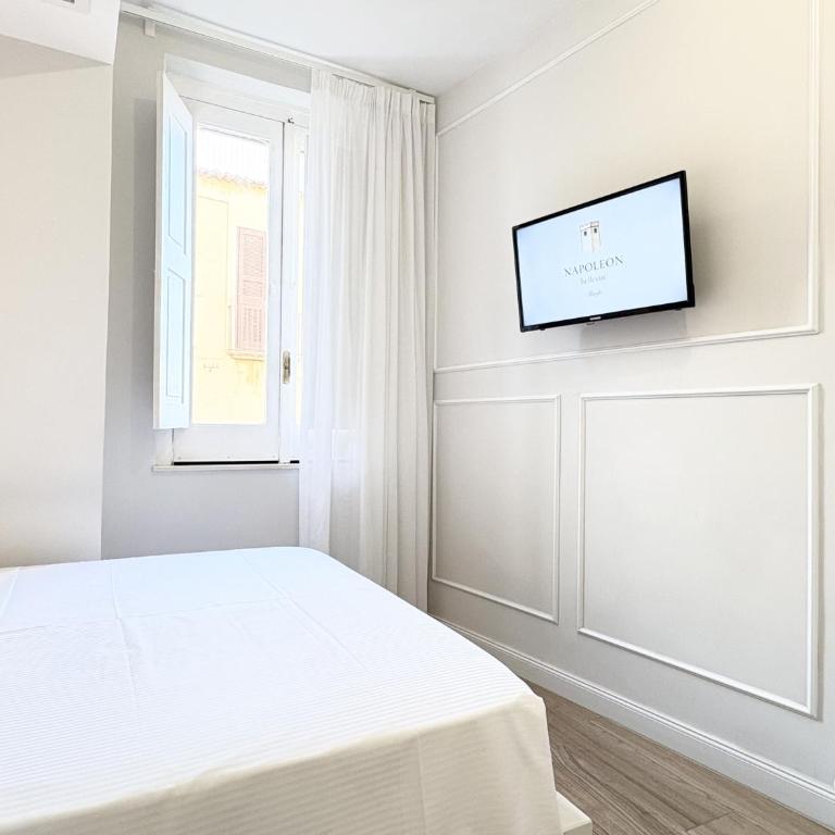 Napoleon - Standard Double Room - 10