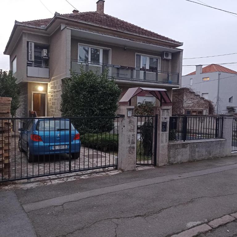 Paws & Pines Hideaway - Apartman sa 2 Spavaće Sobe - 25