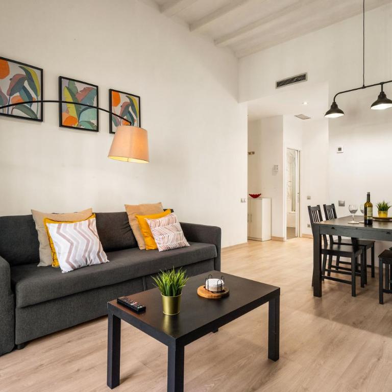 Boutique Apartment in Barcelona Center near Metro Marina & Parc Ciutadella - One-Bedroom Apartment - 12