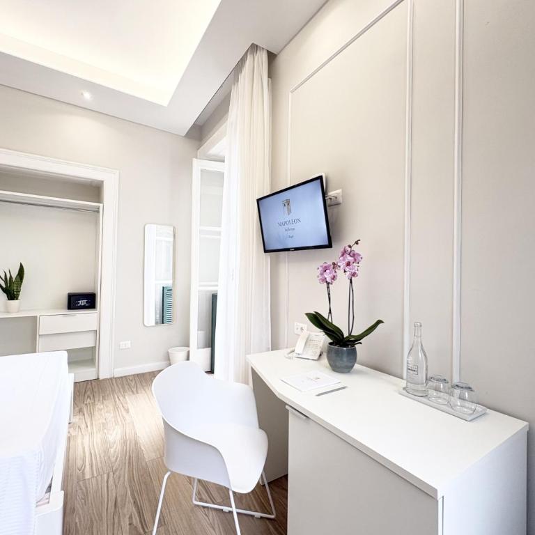 Napoleon - Superior Double Room - 14