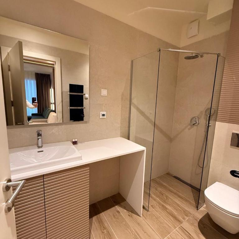 SkyHill Jahorina Gondola Poljice Newly Opened - One-Bedroom Apartment - 4