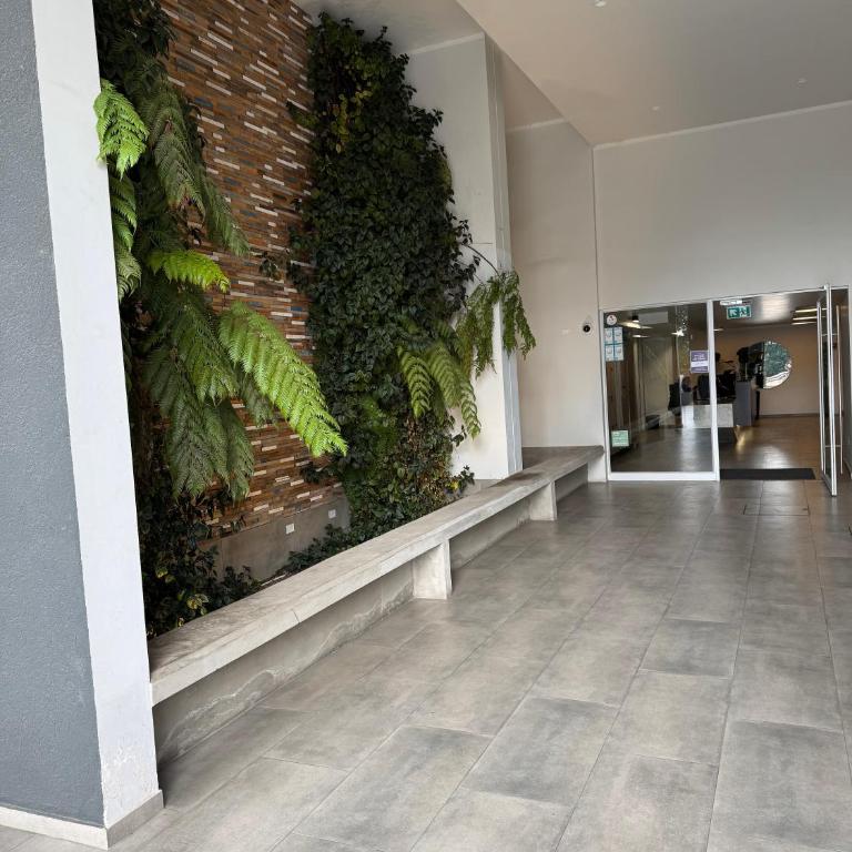 Departamento Moderno, central y cómodo - Three-Bedroom Apartment - 16