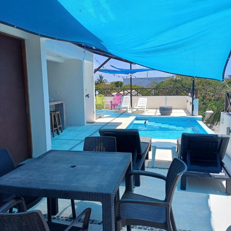 Nautica Apartment-4 guests and shared pool - One-Bedroom Apartment - 20