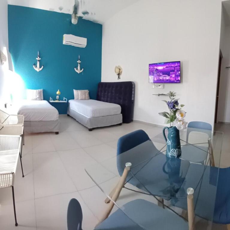 Nautica Apartment-4 guests and shared pool - One-Bedroom Apartment - 31
