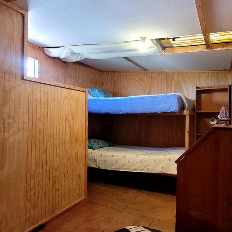 acogedor lugar a pasos del mar y reloj de flores - Standard Twin Room with Shared Bathroom - 4