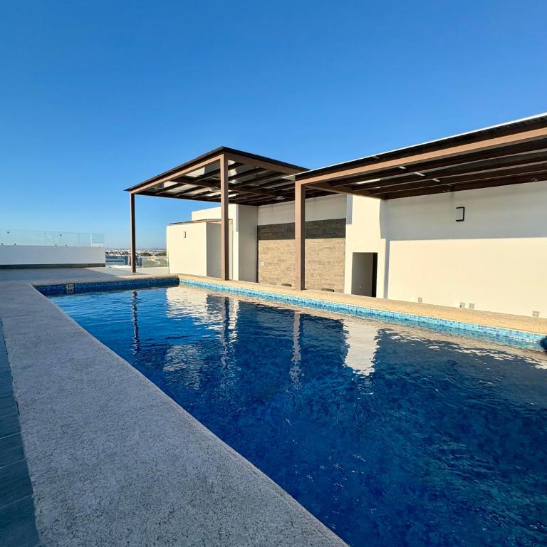 DEPA NUEVO en TORRE CORDOBA a pasos del MALECON y PLAYA - Three-Bedroom Apartment - 32