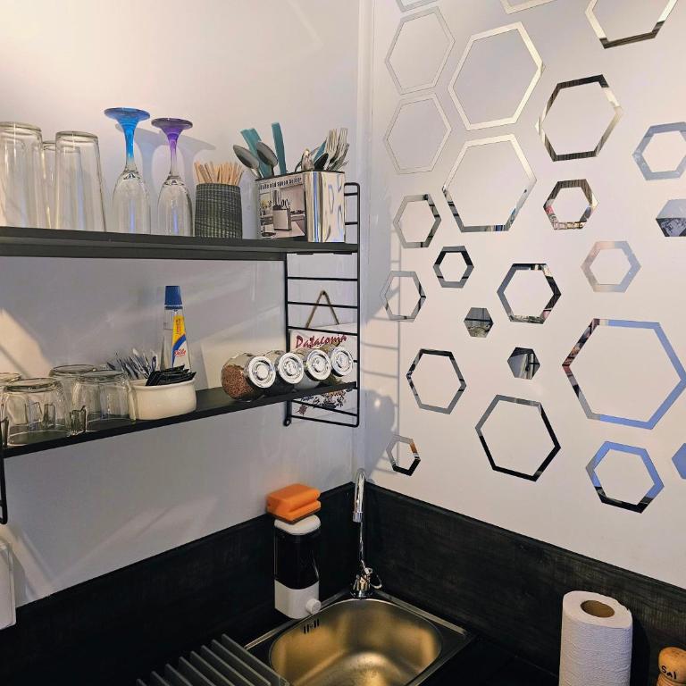 Container Austral Chamiza - One-Bedroom Apartment - 14