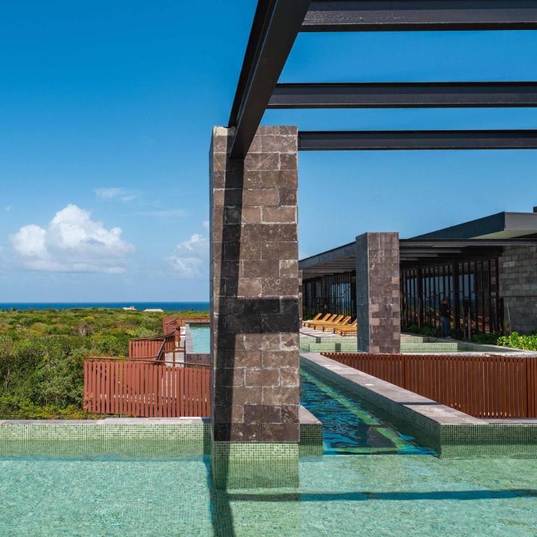 AMIRA Luxury 3BR PH with Rooftop Pool & shared Gym - Apartamento - 32