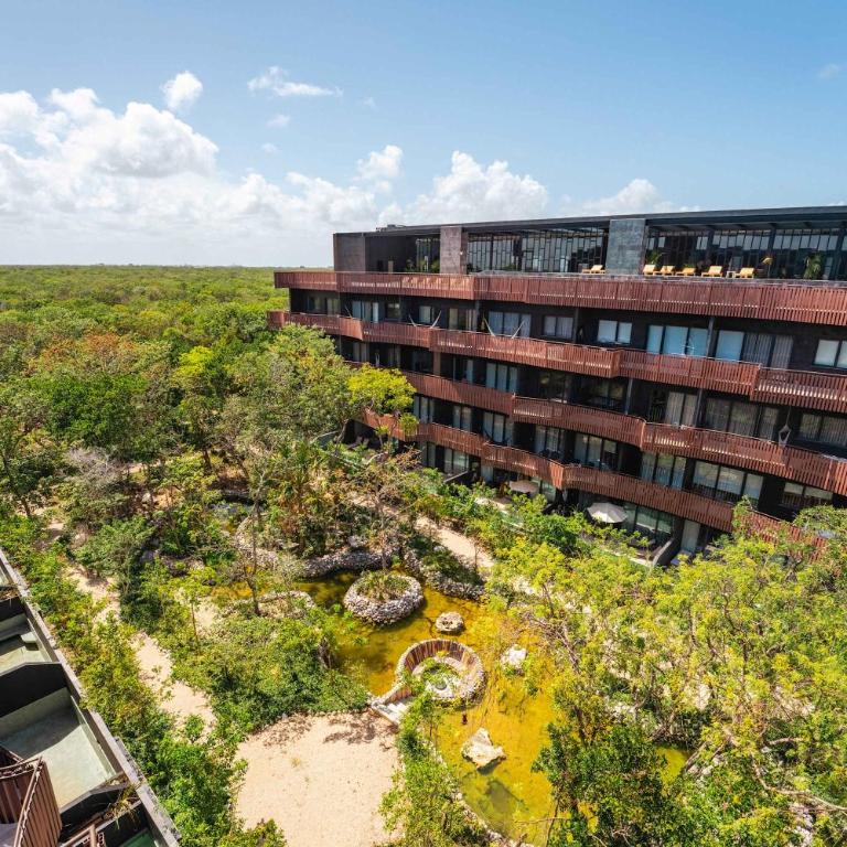 AMIRA Luxury 3BR PH with Rooftop Pool & shared Gym - Apartamento - 42