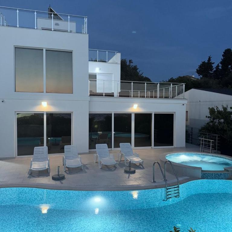 Sea Whisper Villa - Villa with Sea View - 46
