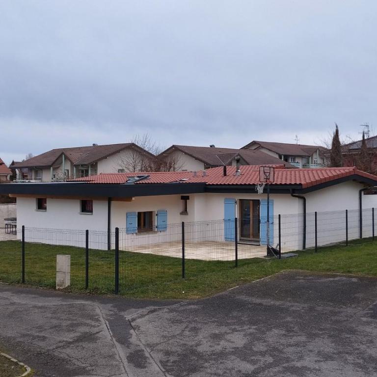 Maison familiale meublée avec jardin - Maison 3 Chambres - 10
