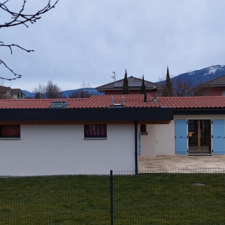 Maison familiale meublée avec jardin - Maison 3 Chambres - 46