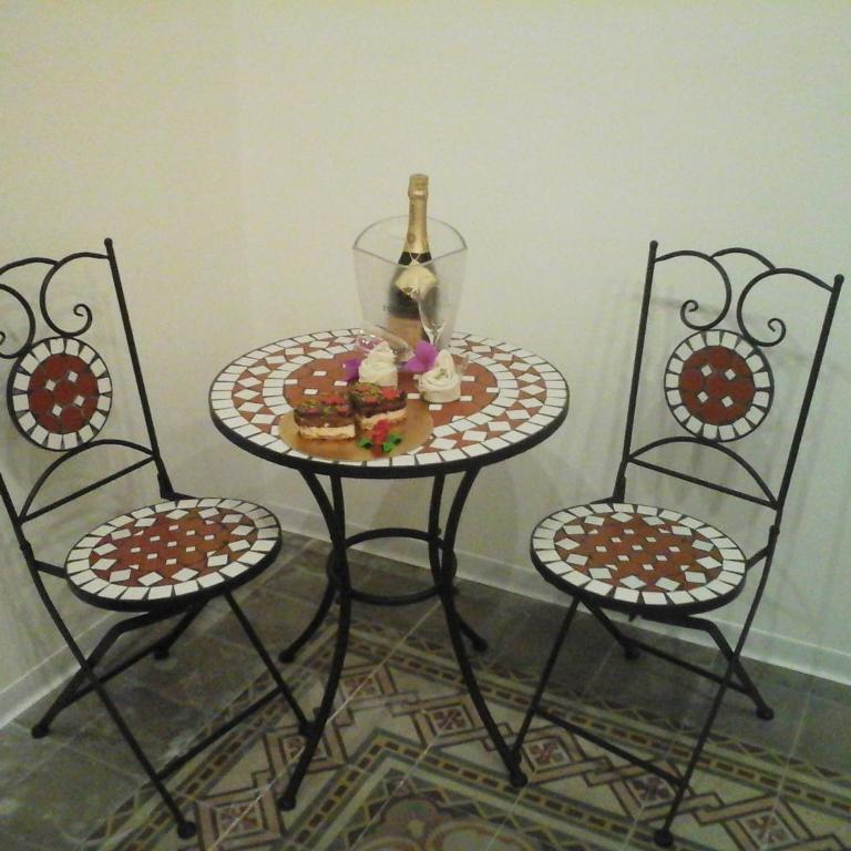 SAT Appartamenti Locazioni turistiche brevi-G&P HOLIDAY HOME - Camera Matrimoniale con Cucina in Comune e Balcone - Grecale - 34