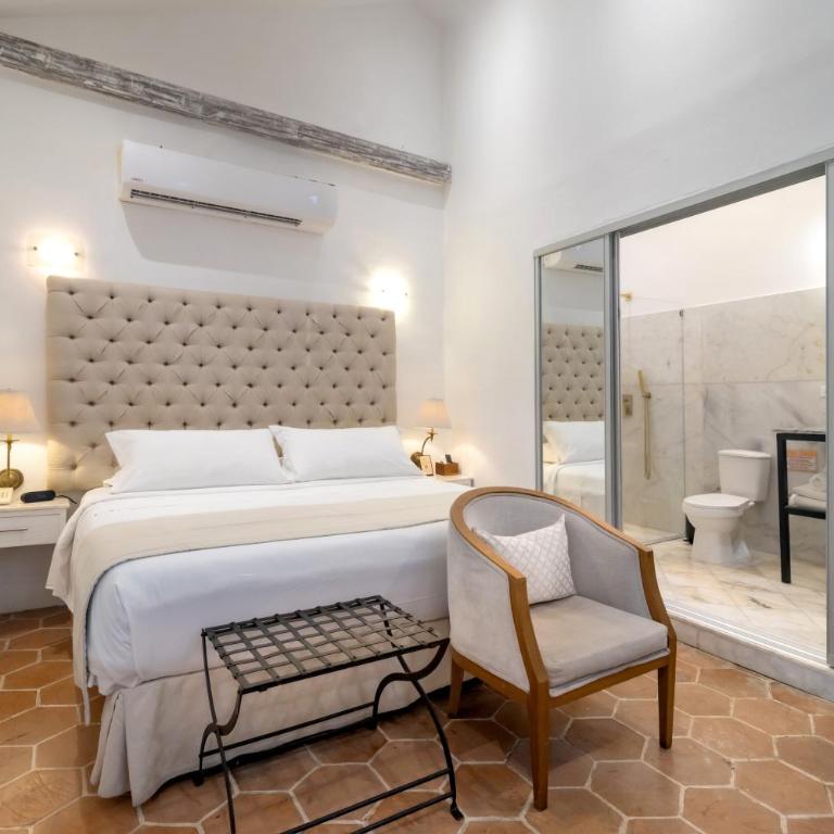 El Marques Hotel Boutique By GEH Suites - Deluxe Double Room - 4