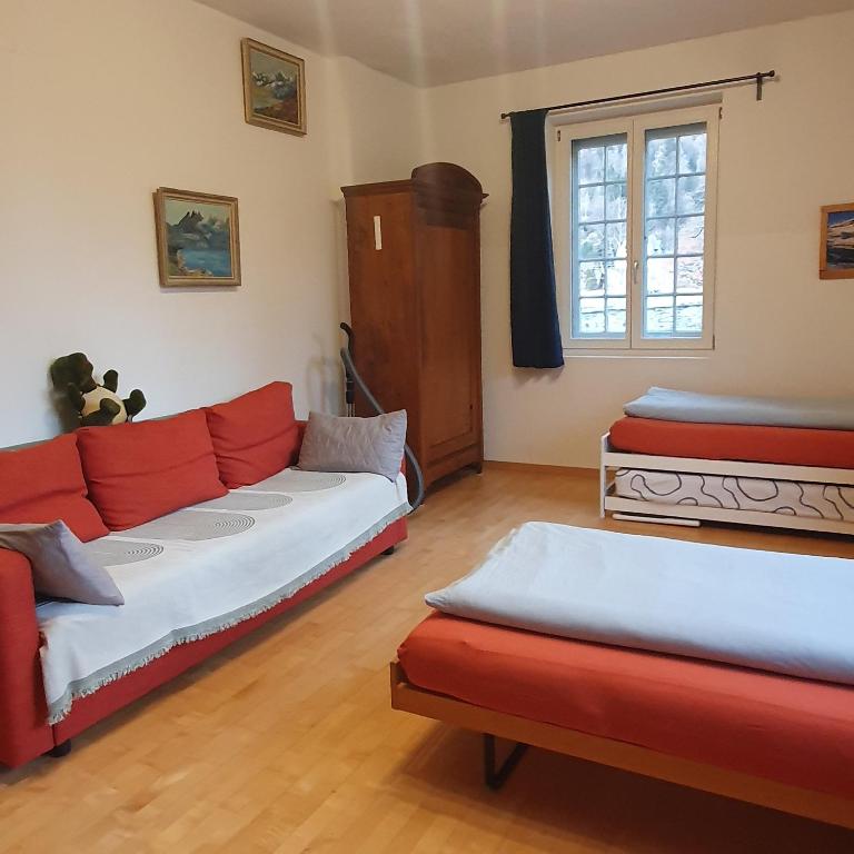 Zentral gelegene Wohnung mit grossem Garten - Apartment mit 2 Schlafzimmern - 6