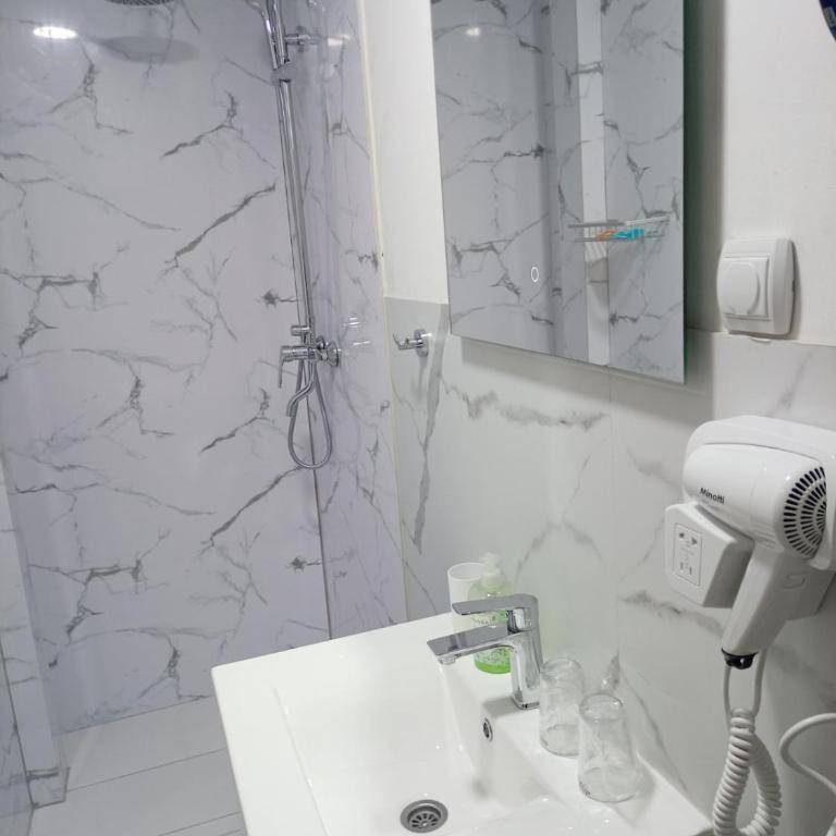 Bella Notte apartments - Strogi centar, terasa, brzi Wi-Fi - King Studio - 9