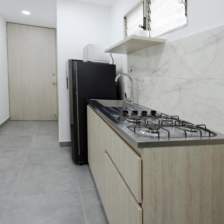 Luzor Apartments - Superior Studio - 5