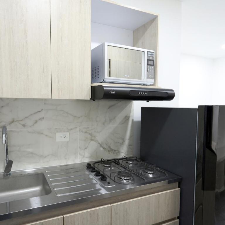 Luzor Apartments - Standard Studio - 9