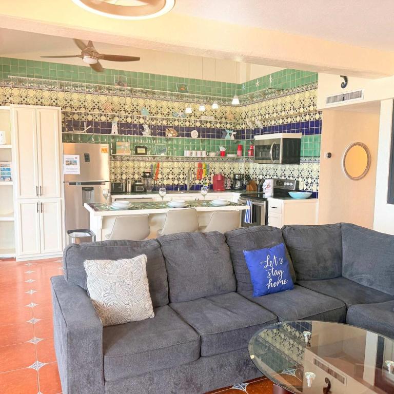 Las Gaviotas 2BR 2BA Ocean View 1st FL- 413 - Apartamento - 8