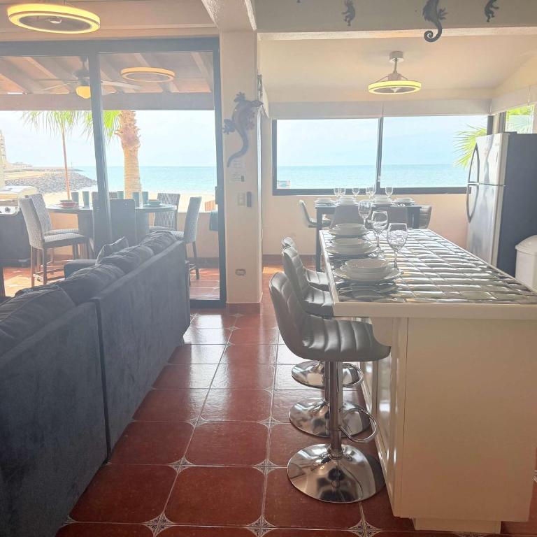 Las Gaviotas 2BR 2BA Ocean View 1st FL- 413 - Apartamento - 14