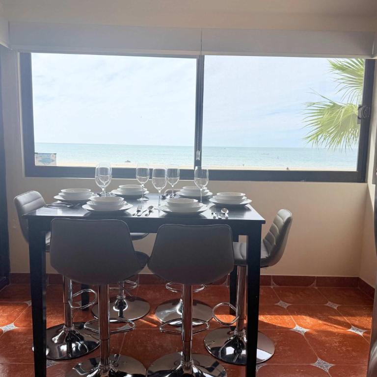 Las Gaviotas 2BR 2BA Ocean View 1st FL- 413 - Apartamento - 88