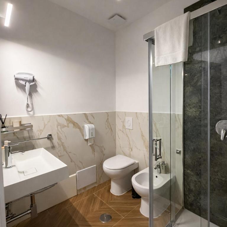 IHH COLLECTION - Eden Luxury Roma - Standard Double Room - 9