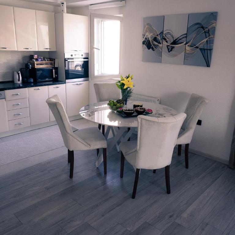 Villa Laguna Mostar - Two-Bedroom Villa - 51