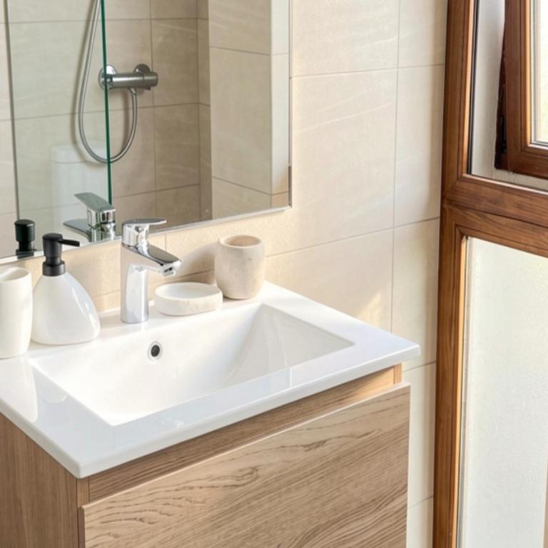 Modern 1BR Apt in Somma Asturias - One-Bedroom Apartment - 7