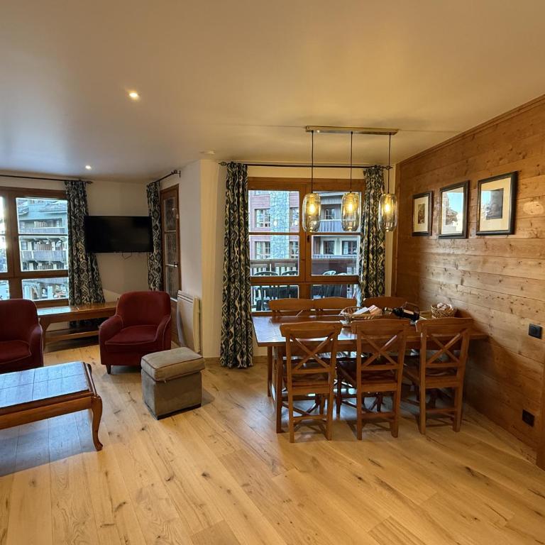 Arc1950 Prince des Cimes six bed, ski-in, ski-out, Saturday check-in-and-out - Appartement Supérieur 2 Chambres - 3