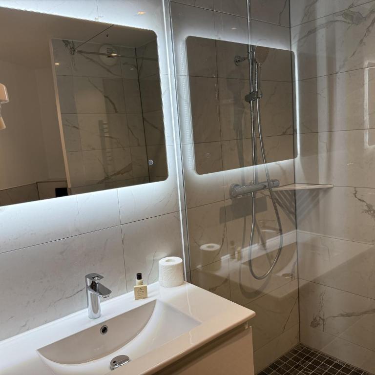 Arc1950 Prince des Cimes six bed, ski-in, ski-out, Saturday check-in-and-out - Appartement Supérieur 2 Chambres - 26