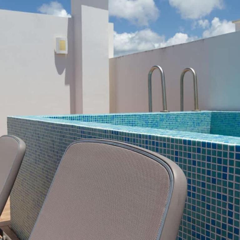 PRIVATE POOL Beautiful and Centric 1BR PH - Apartment - 7