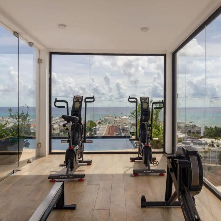 Apts 200m from beach sleeps 10 - Studio - 8