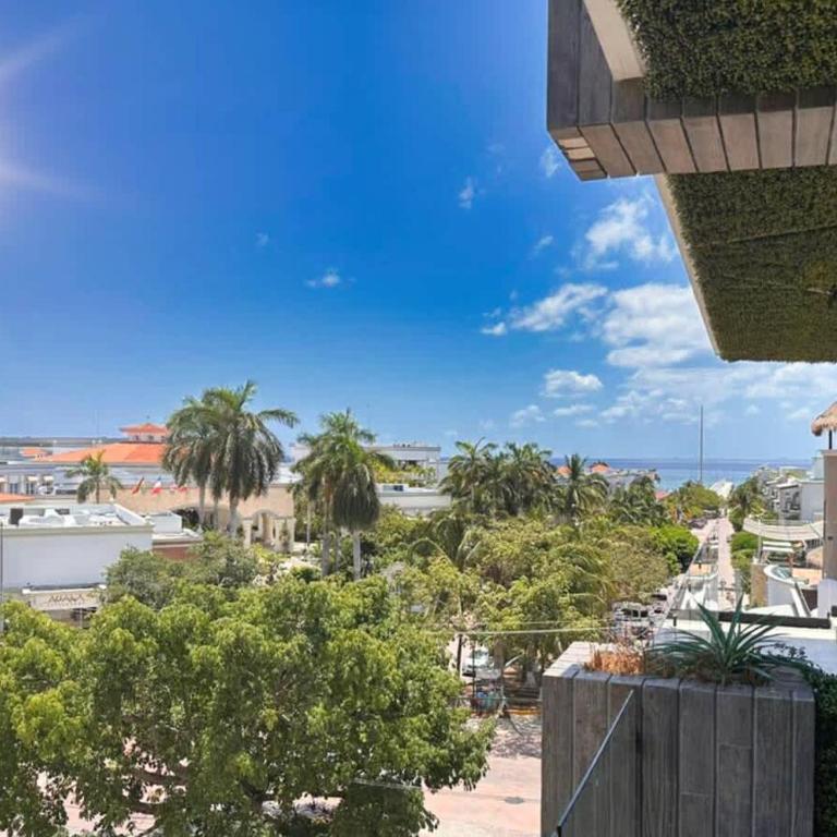 Apts 200m from beach sleeps 10 - Studio - 10