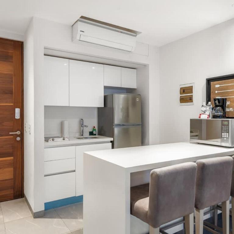 2bed apartment 500m from beach - Two-Bedroom Apartment - 17