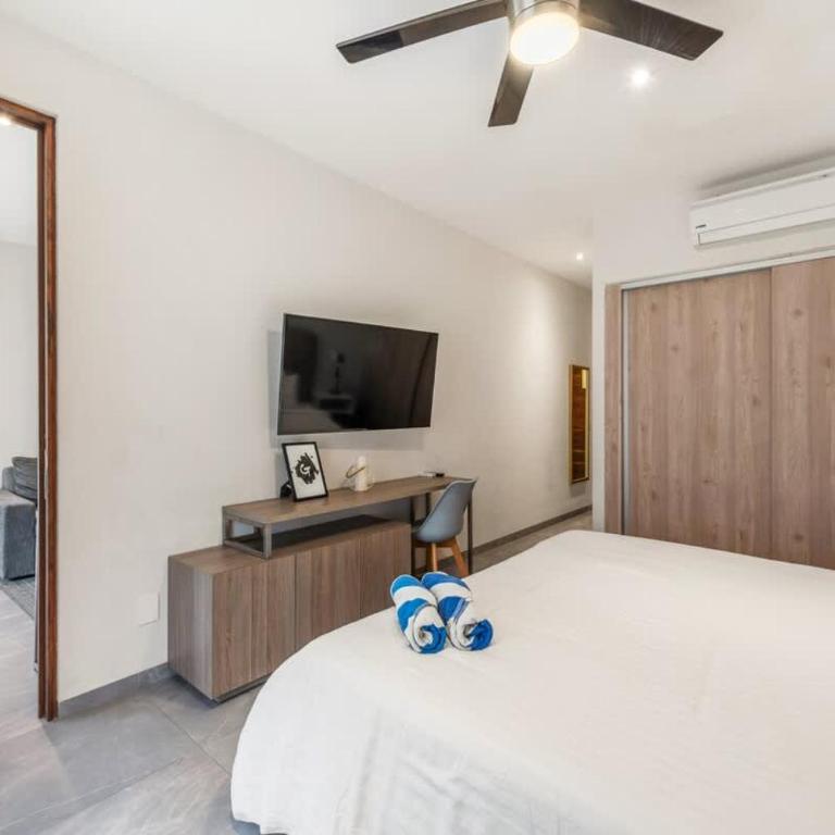 2bed apartment 500m from beach - Two-Bedroom Apartment - 27