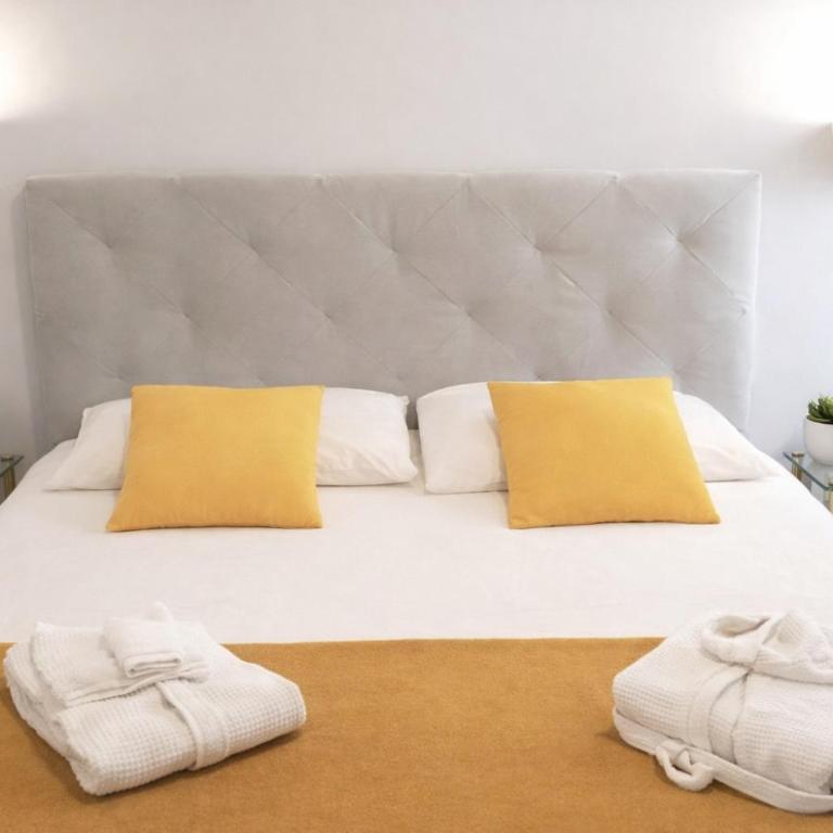 Meraki Home - Bologna Centre Private Bathroom - Double Room with Private Bathroom - 5