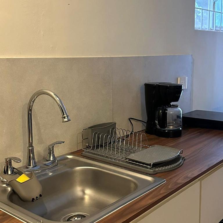 LAZARO E - In the heart of San Pedro - One-Bedroom Apartment - 5