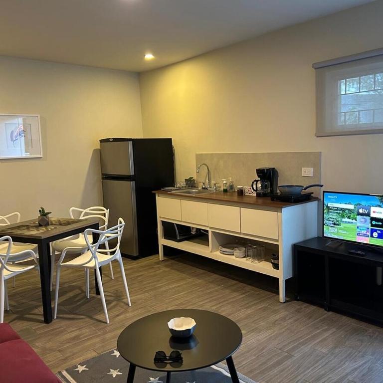 LAZARO E - In the heart of San Pedro - One-Bedroom Apartment - 44