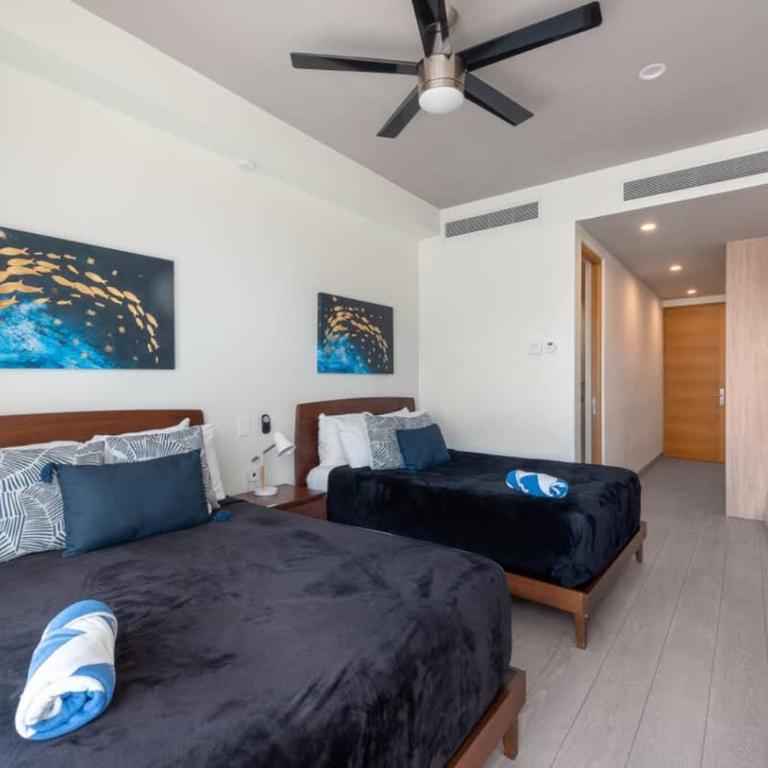 Private Pool 3BD 3BA Sleeps 8 - Three-Bedroom Apartment - 9