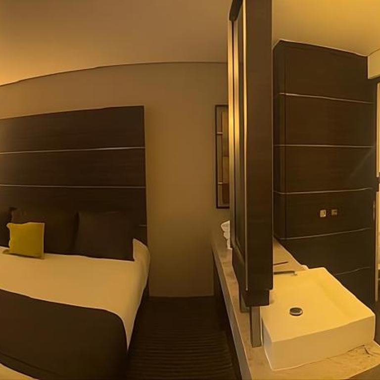 Hotel Real Alameda de Queretaro - Family Suite - 6
