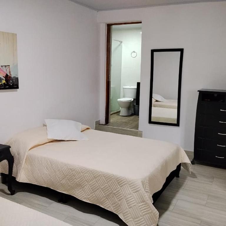 Apartaestudios Santa Ana - One-Bedroom Apartment - 14