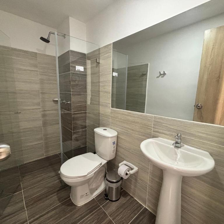 Modern 2BR Apartment with Balcony in San Gil PERFECT - Apartamento de 2 dormitorios - 8