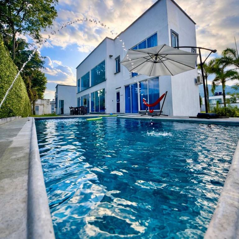 Casa Alkina, Quinta campestre con piscina privada - Four-Bedroom House - 1