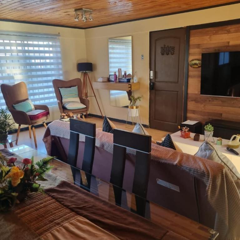 Los Camperos AR - Three-Bedroom House - 7