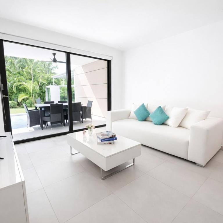 3B Deluxe w/Private Pool near Golf Course - Apartamento - 2