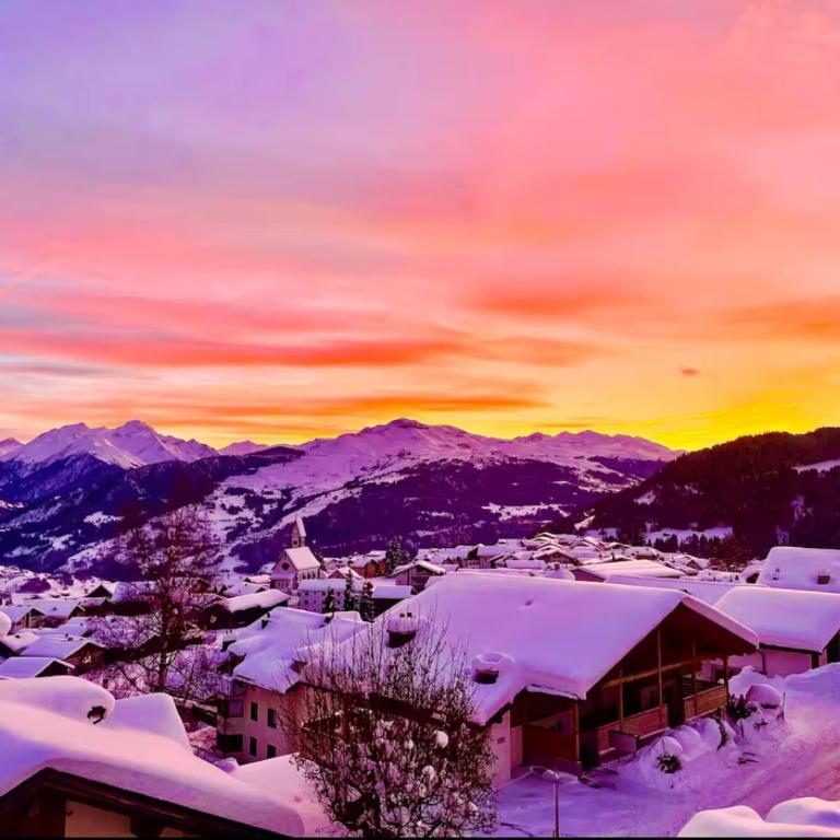 Dach-Panorama-Wohnung Falera - 5min zum Lift zu Fuss - Apartment mit 3 Schlafzimmern - 16