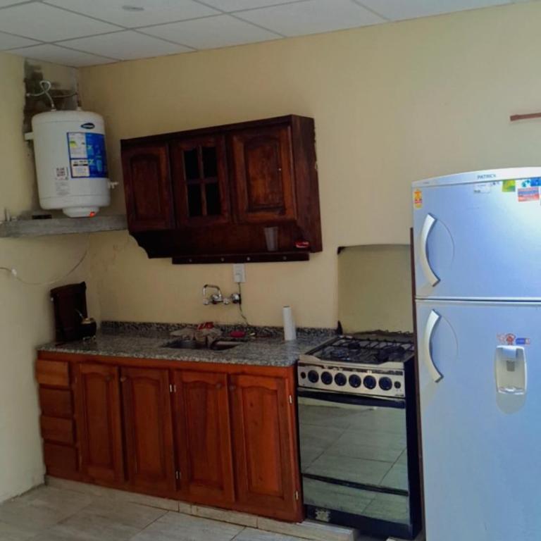 Cande - Two-Bedroom House - 6
