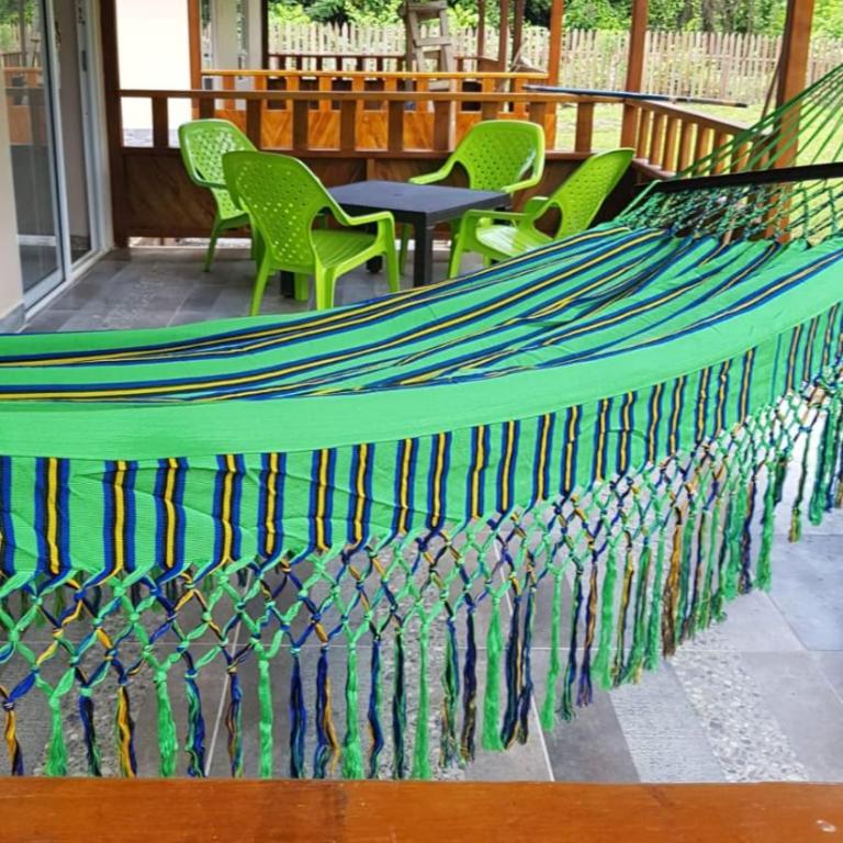 Cocoloco's Lodge - Family Bungalow - 2
