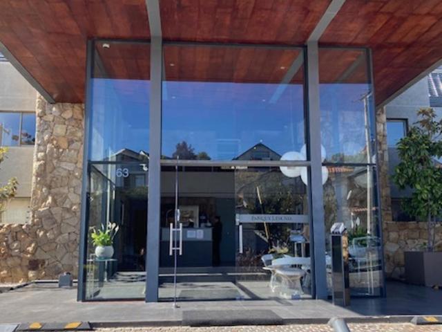 Lesonia - Three-Bedroom Apartment with View - 1