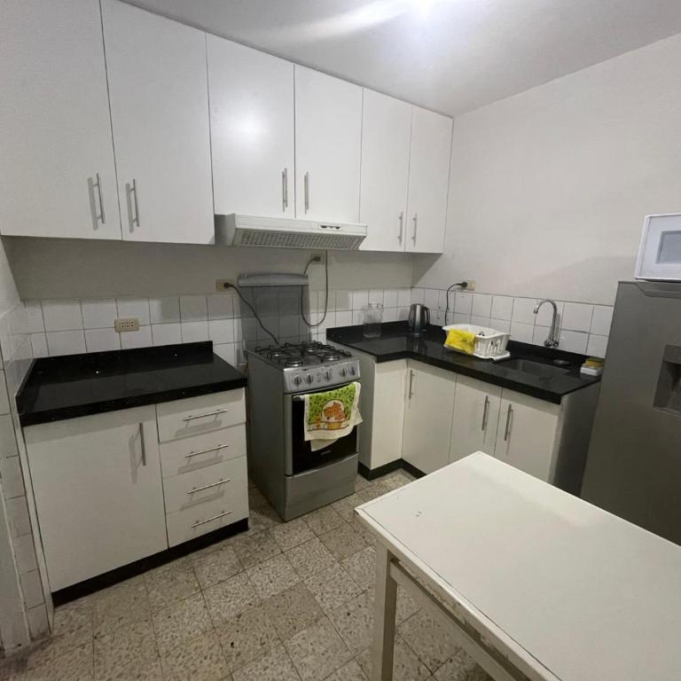 Departamento independiente en Santa Catalina - Two-Room Apartment - 8